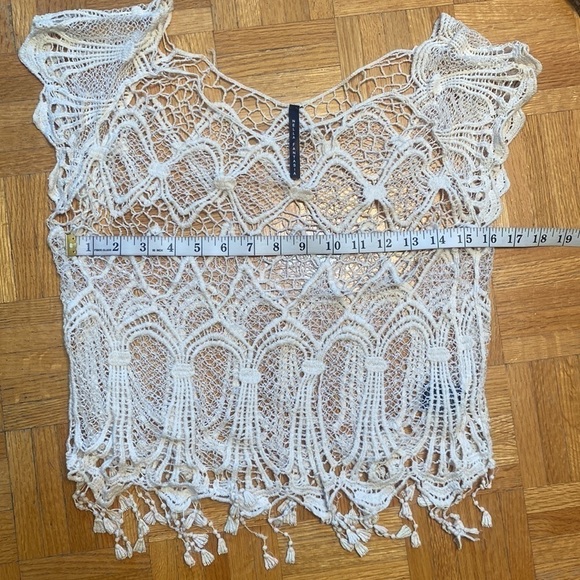 Boho Beach Chic NELLA Fantasia White Crochet Lace Fringe Top Festival Summer - Picture 7 of 8